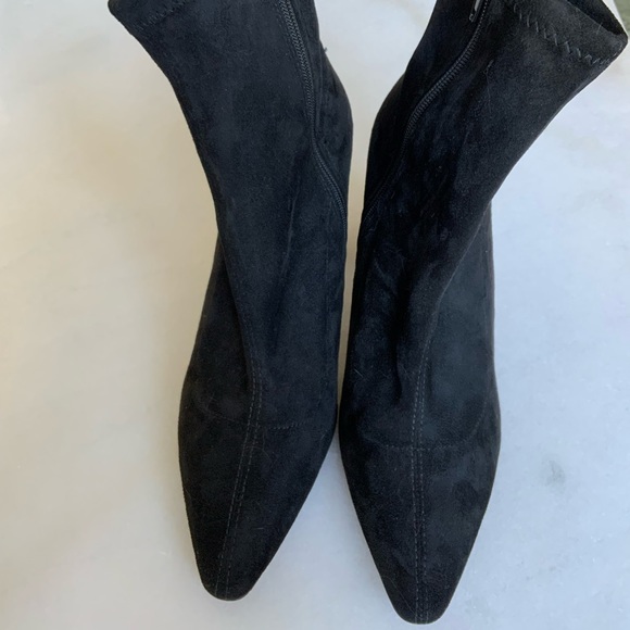 Women’s Aldo bootie - Picture 1 of 8